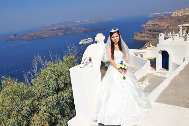 wedding in santorini