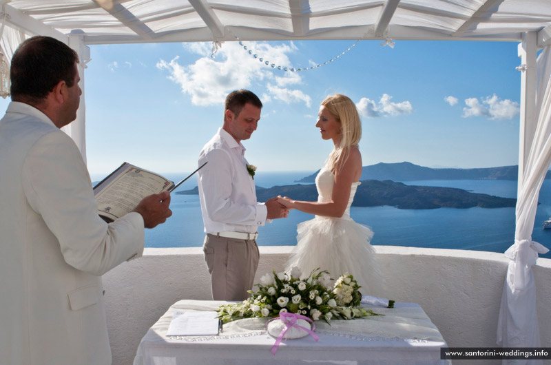 Wedding in Santorini