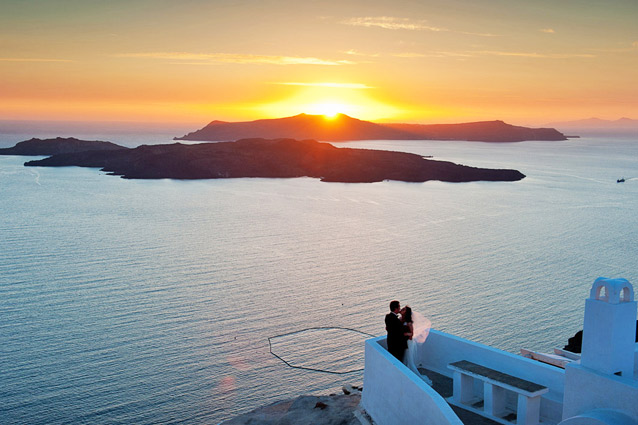 sunset wedding santorini