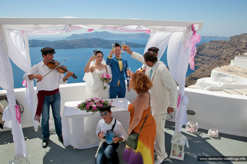 Wedding in Santorini