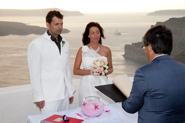 wedding in santorini