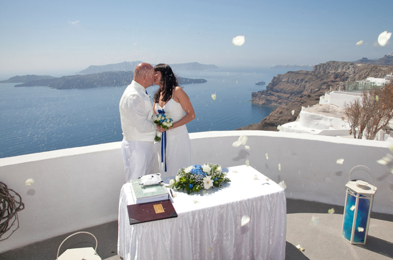 st irini chapel santorini