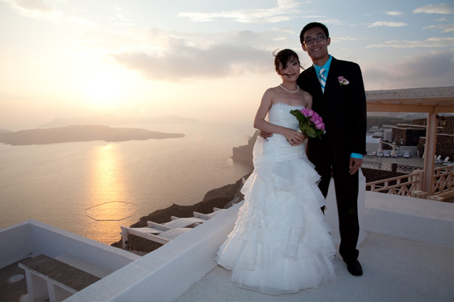 sunset wedding santorini