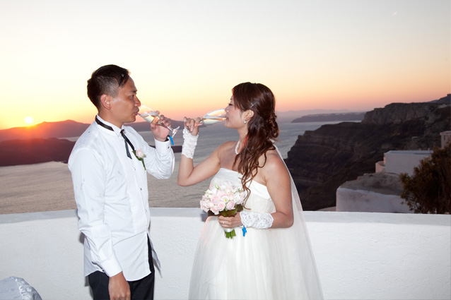 wedding in santorini