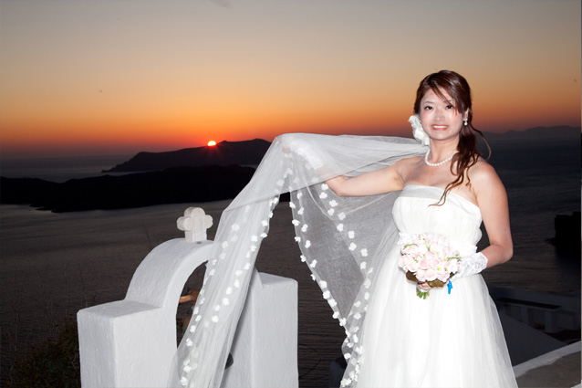 santorini sunset wedding