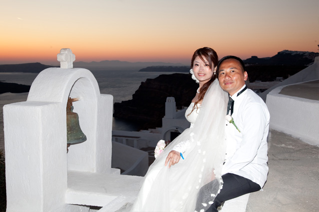 santorini sunset wedding