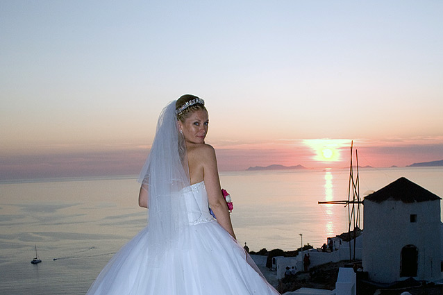 oia sunset wedding