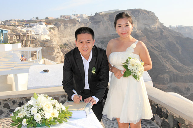 caldera butterfly wedding santorini