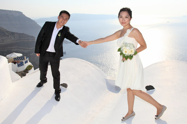 wedding in santorini