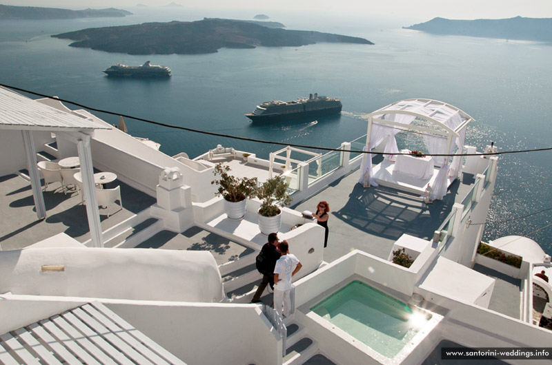 Santorini Weddings / Cliffside Suites