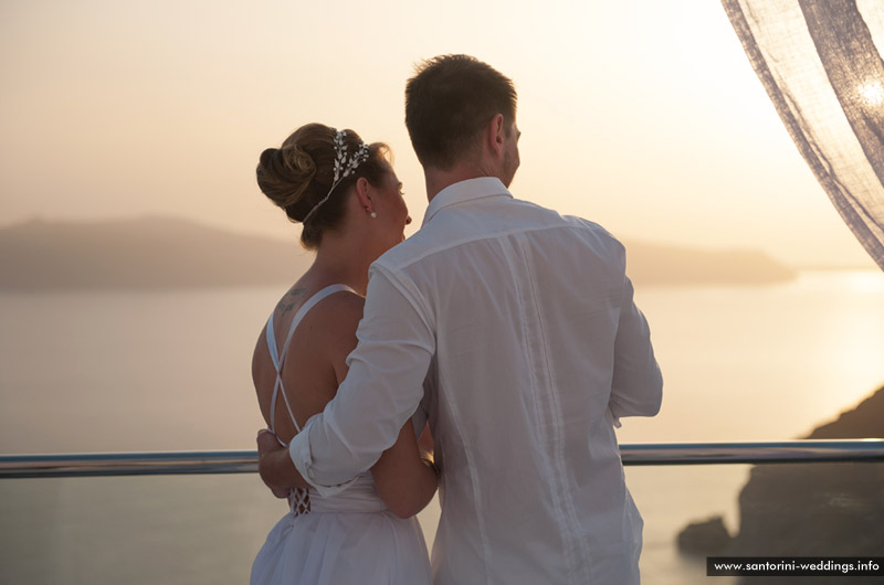 Santorini Weddings / Cliffside Suites