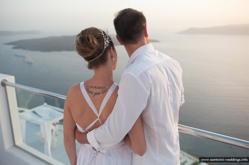 Santorini Weddings / Cliffside Suites