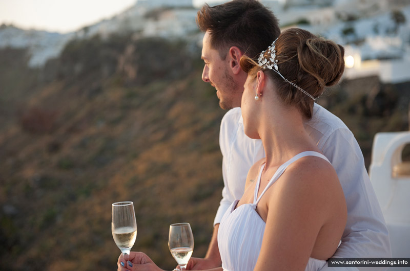 Santorini Weddings / Cliffside Suites