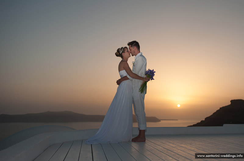 Santorini Weddings / Cliffside Suites