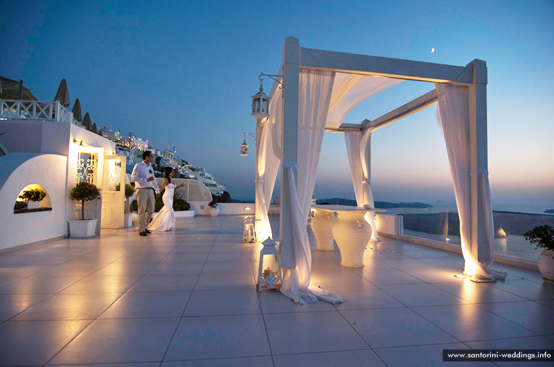 Santorini Weddings / Dana Villas