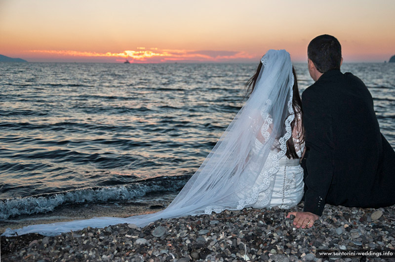 Santorini Weddings / Dana Villas