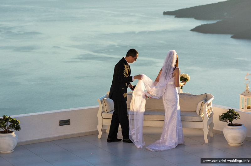 Santorini Weddings / Dana Villas