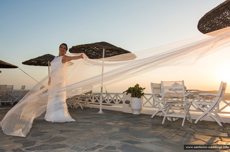 Santorini Weddings / Dana Villas