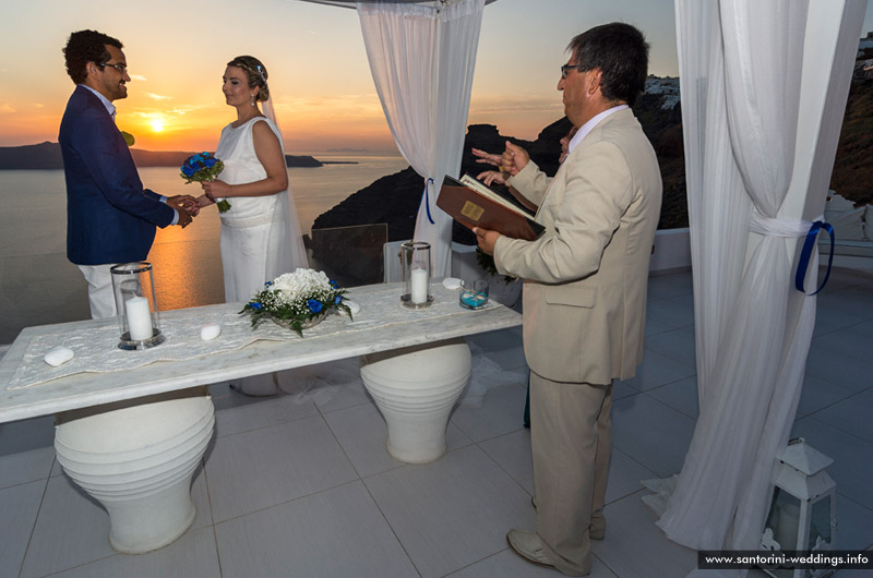 Santorini Weddings / Dana Villas