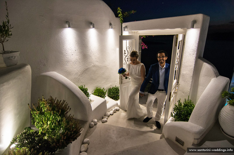 Santorini Weddings / Dana Villas