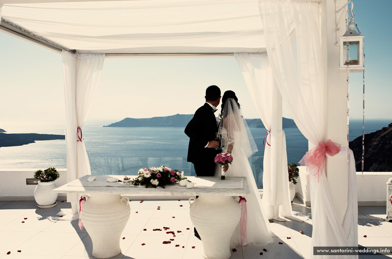 Wedding in Santorini