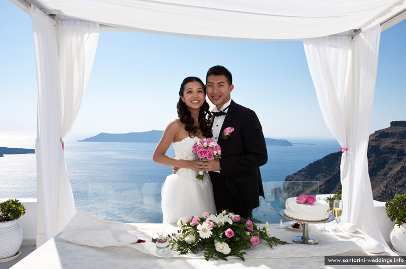 Santorini Weddings / Dana Villas