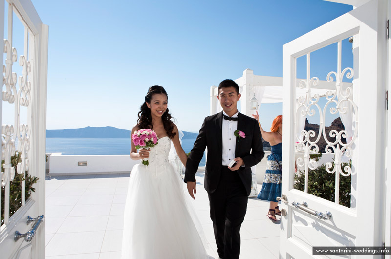 Santorini Weddings / Dana Villas