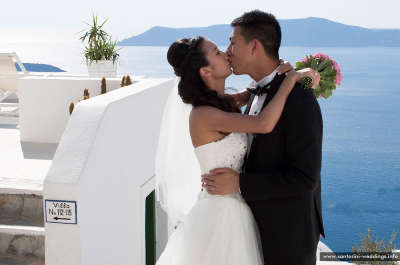 Santorini Weddings / Dana Villas