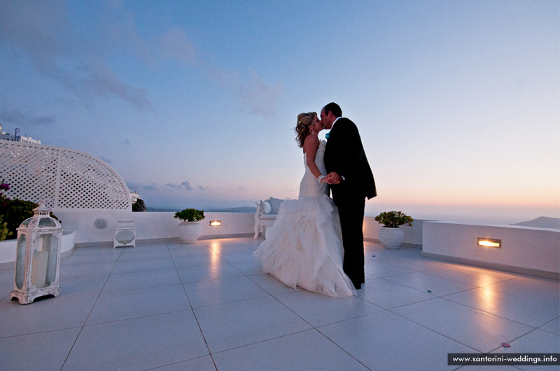 Santorini Weddings / Dana Villas