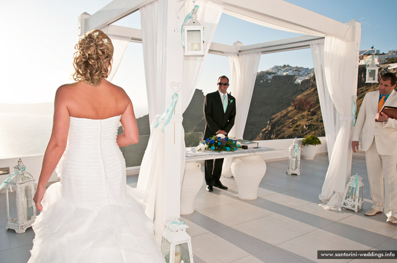 Wedding in Santorini