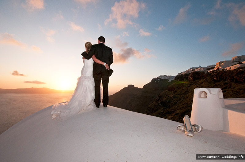 Santorini Weddings / Dana Villas