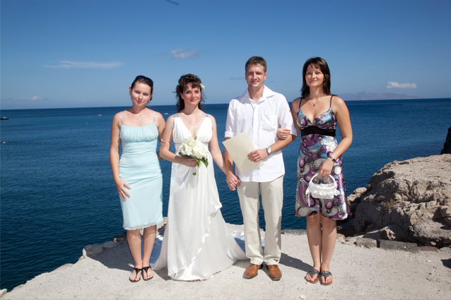 tie the knot in greece