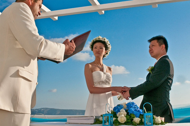 hotel loucas santorini wedding