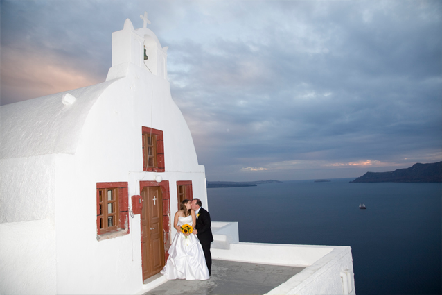 weddings in oia