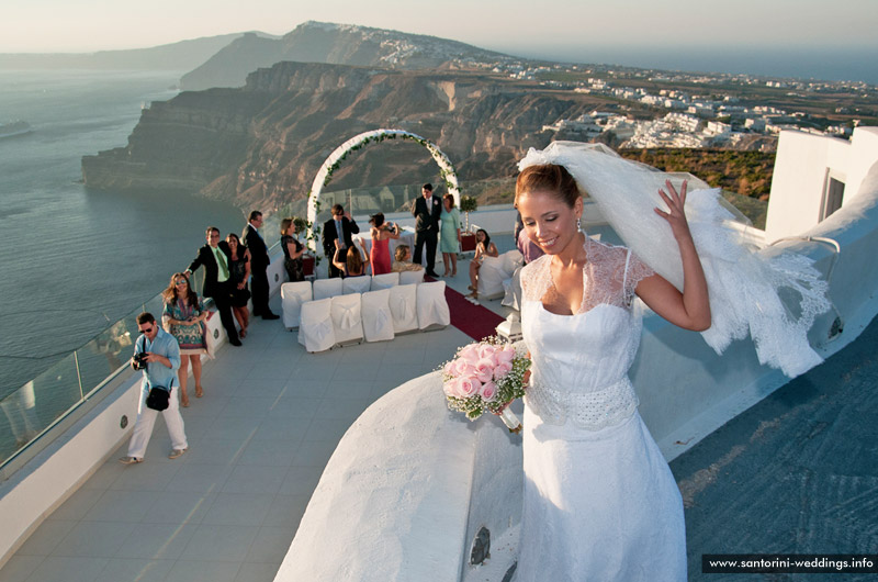 Wedding in Santorini