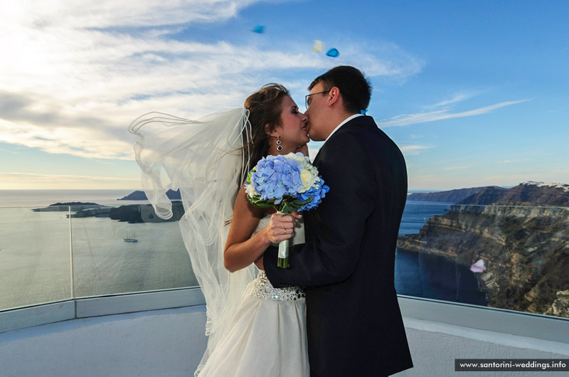 Santorini Weddings / Santo Wines