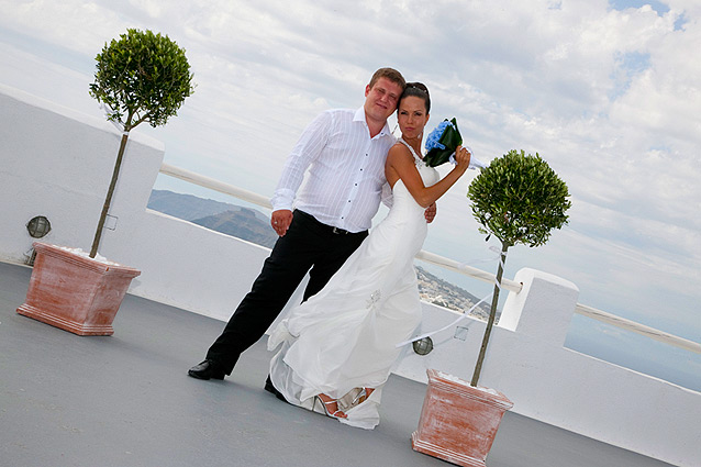 wedding in santorini