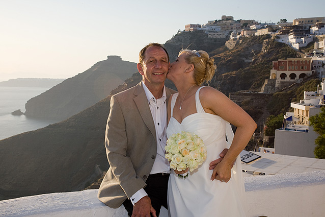 bride groom santorini