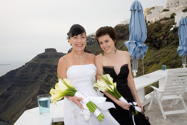 bride-and-bridesmaid